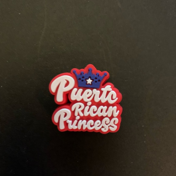 Croc Jewels Puerto Rican Queen - Picture 2 of 5